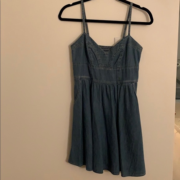 Express Jean Dress - Picture 2 of 4